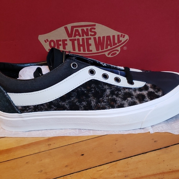 Vans Bold NI Bender Black Panther sneaker unisex sizes below beauty of a… - Picture 6 of 12